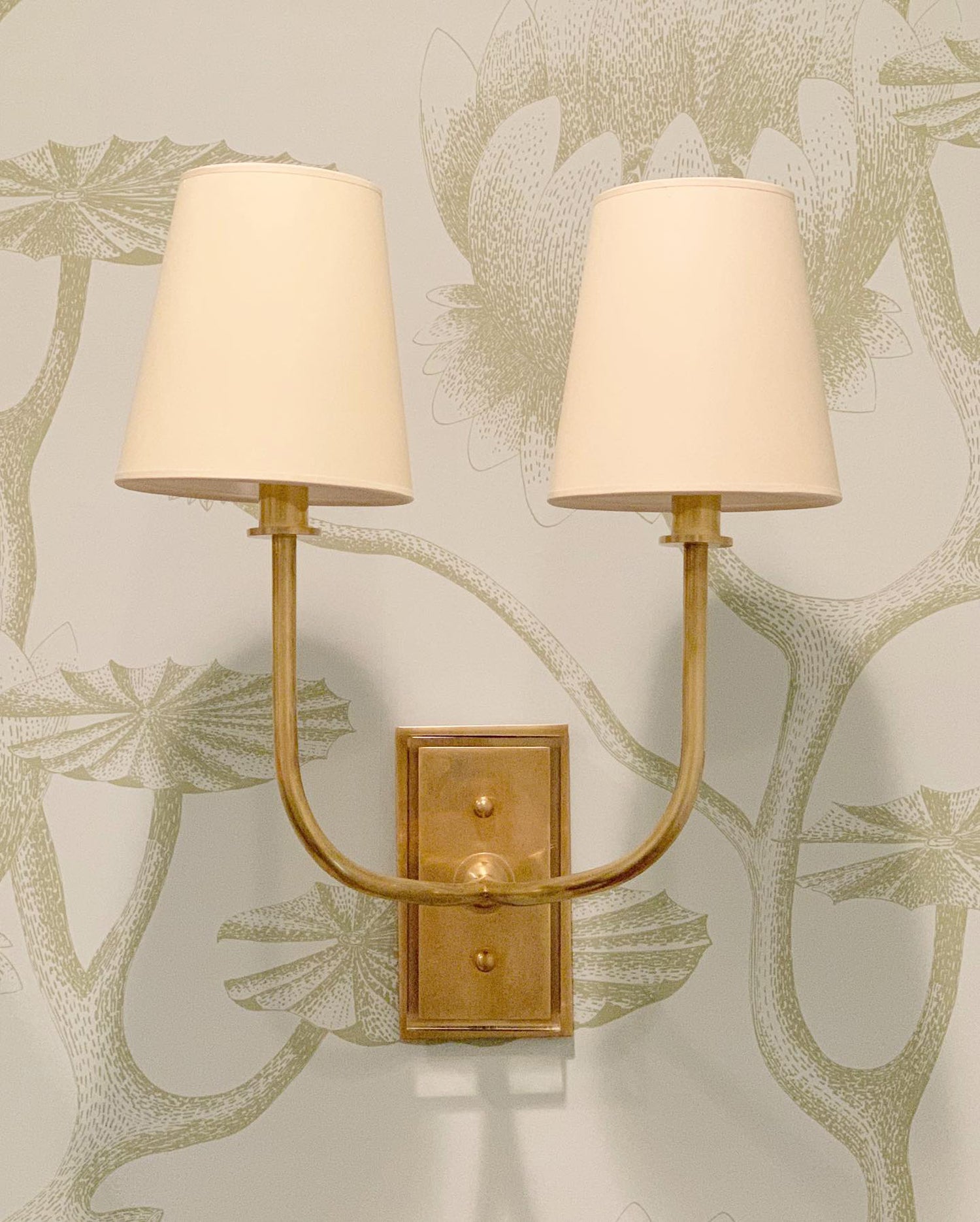 Tavernier Wall Lamp