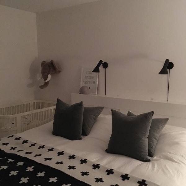 メタルベッドルーム AJ ウォールランプ