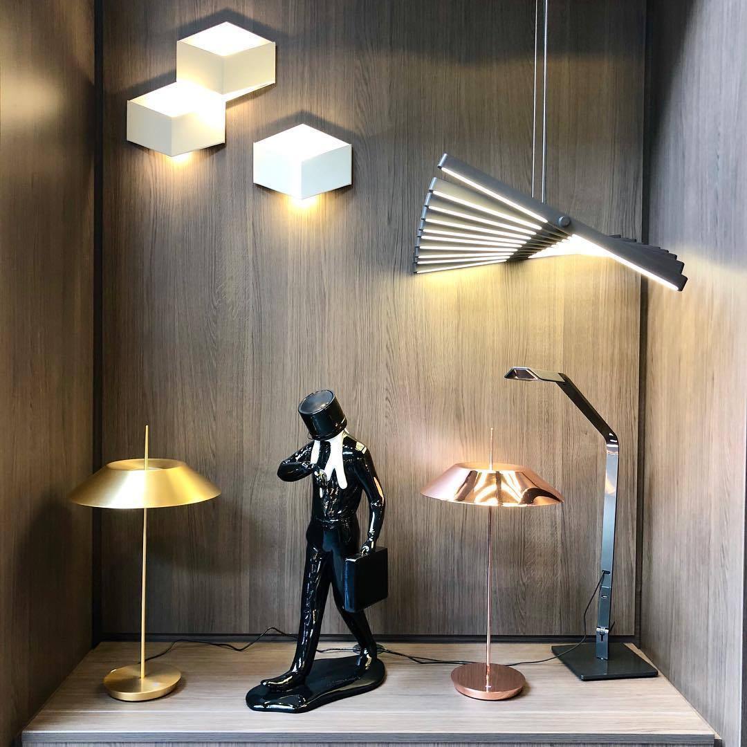 ピアノキー ブラックシャンデリア