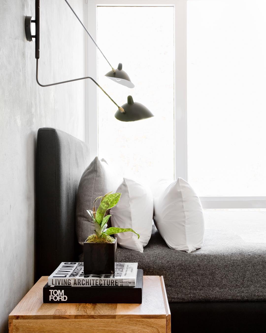 セルジュ・ムーユ ウォールランプ