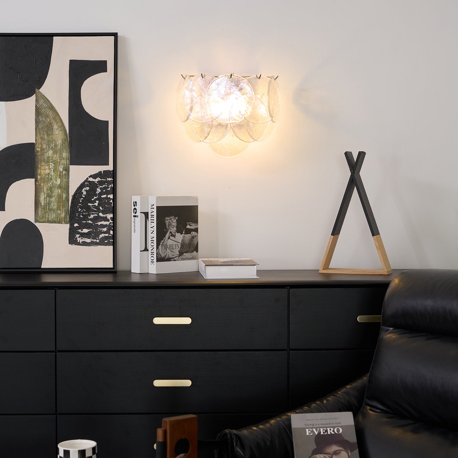 Lunaria Disc Wall Lamp