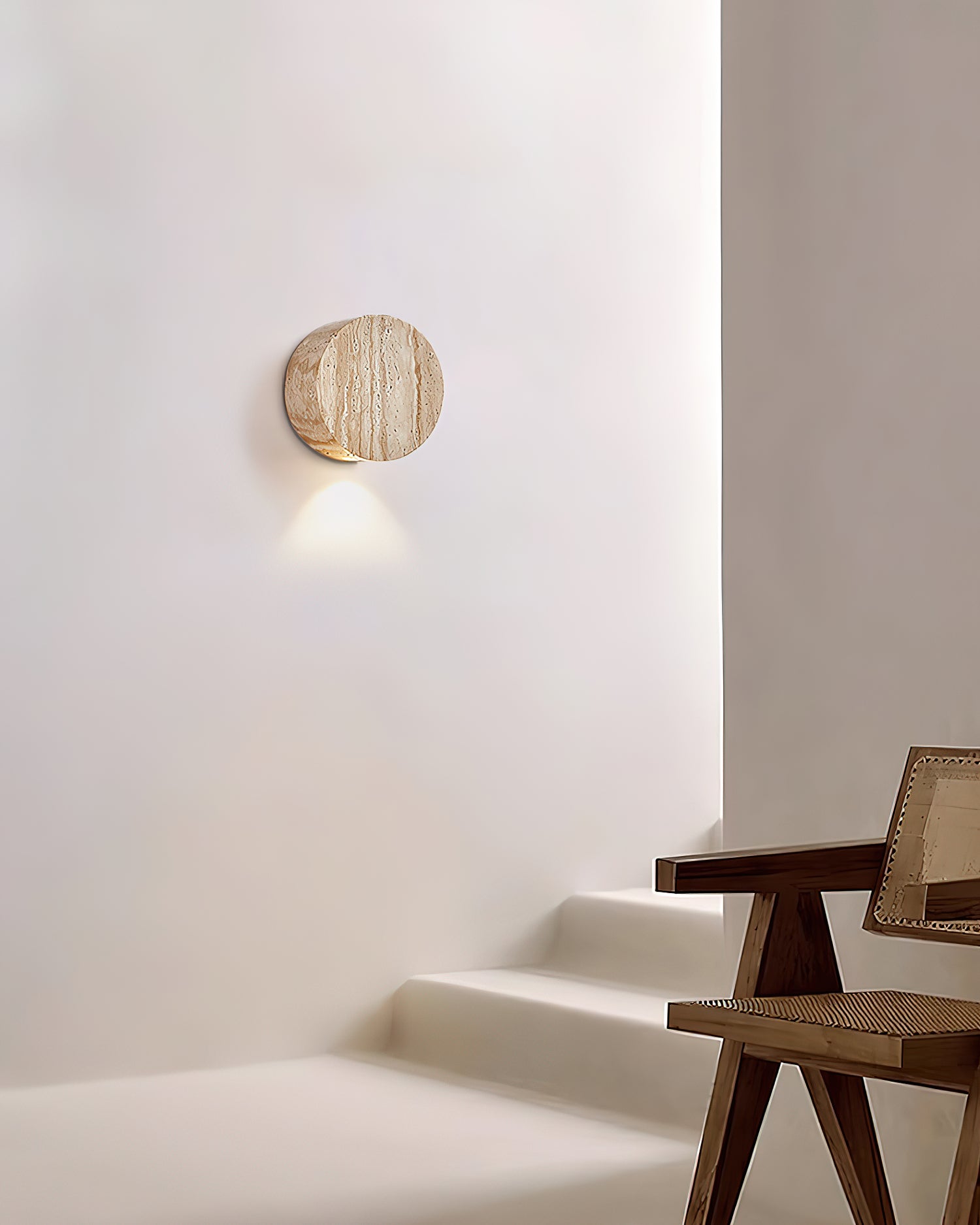 Lytheris Wall Light