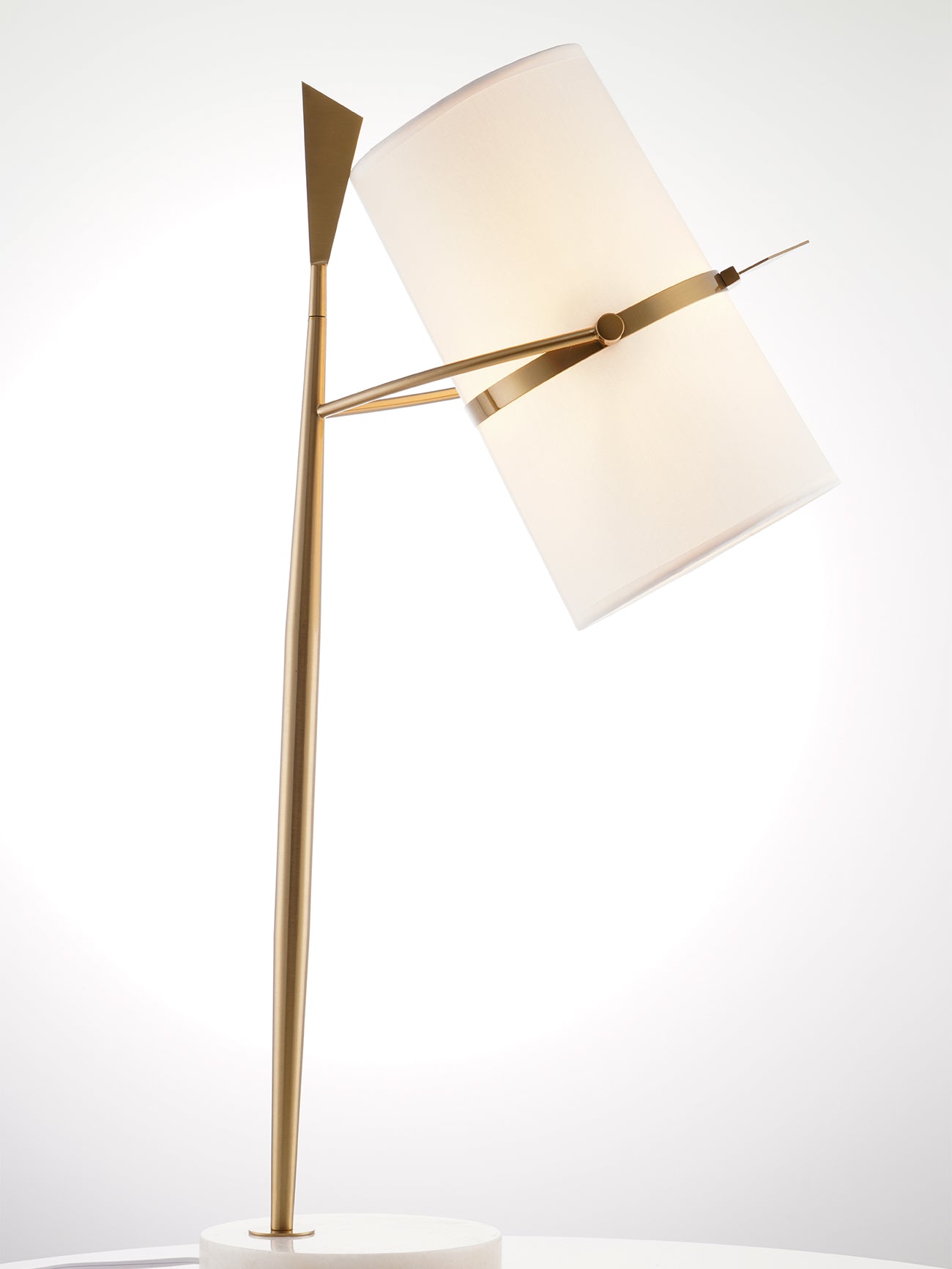 ヤスミン テーブルランプ