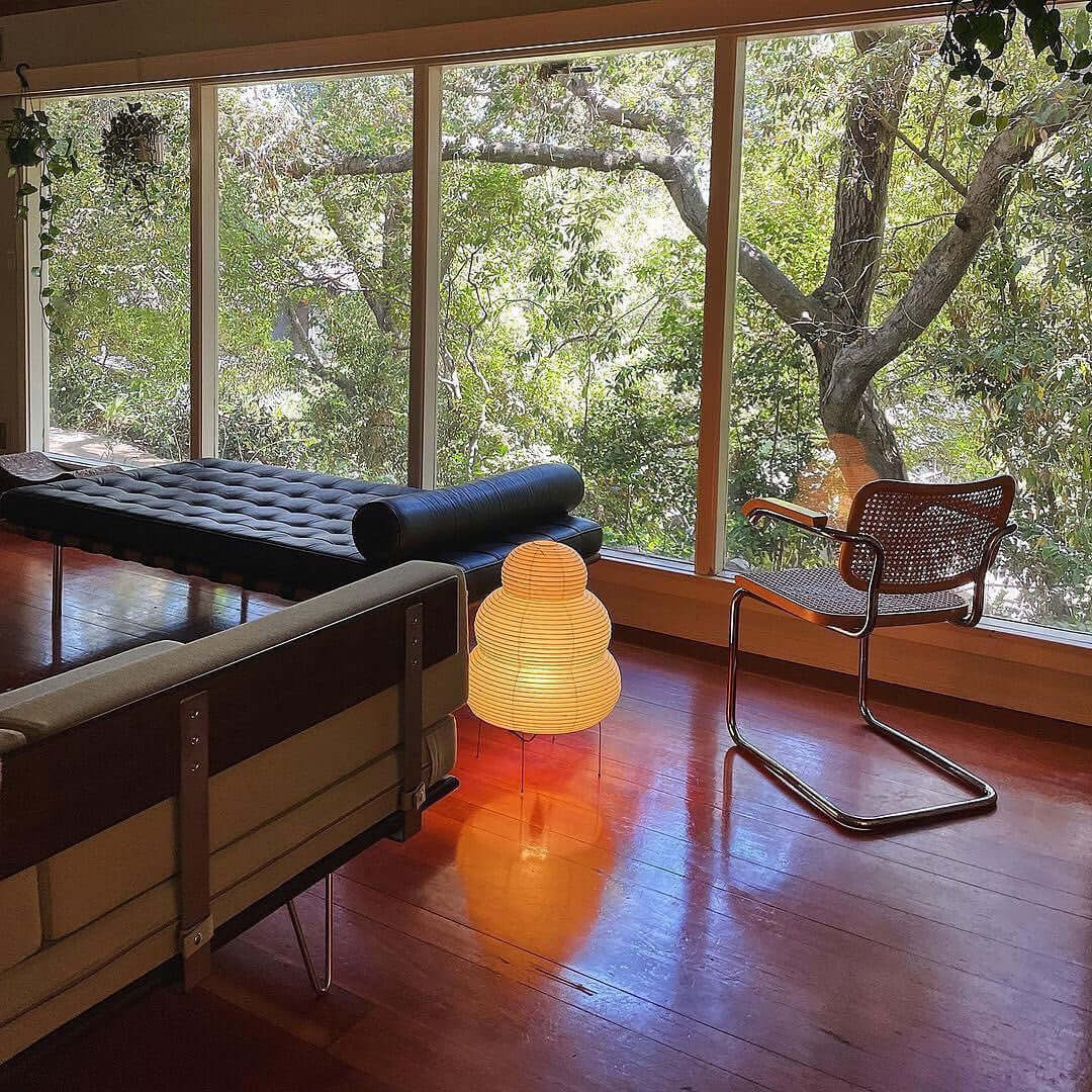 アカリ テーブルランプ