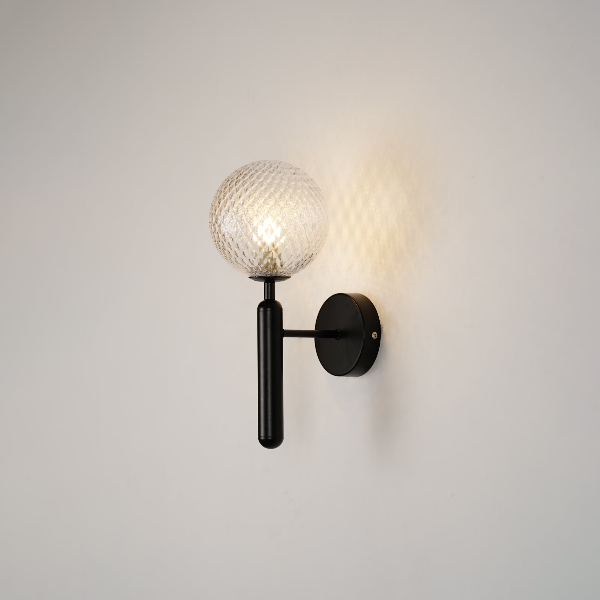 Miira Wall Light