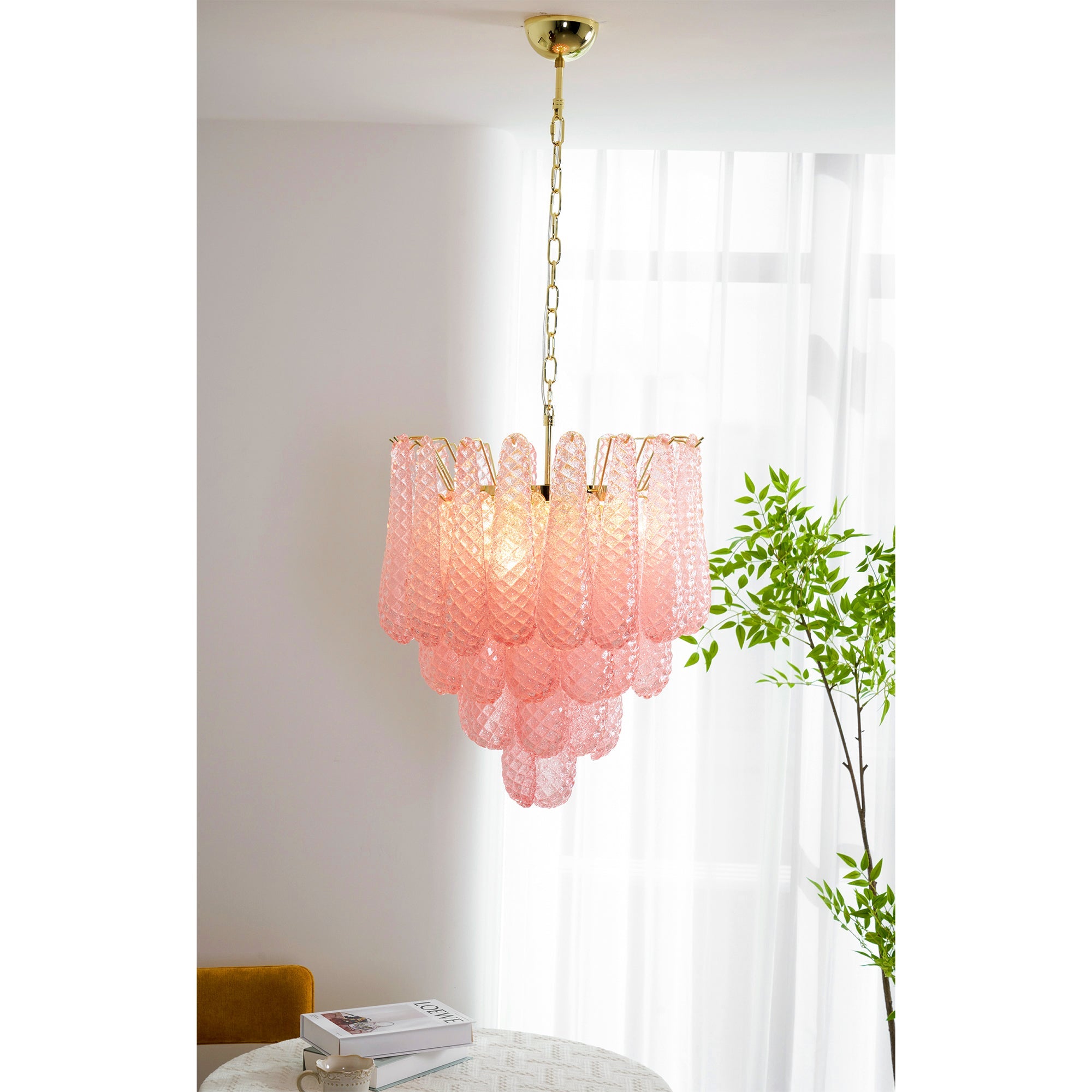 Triedri Teardrop Chandelier