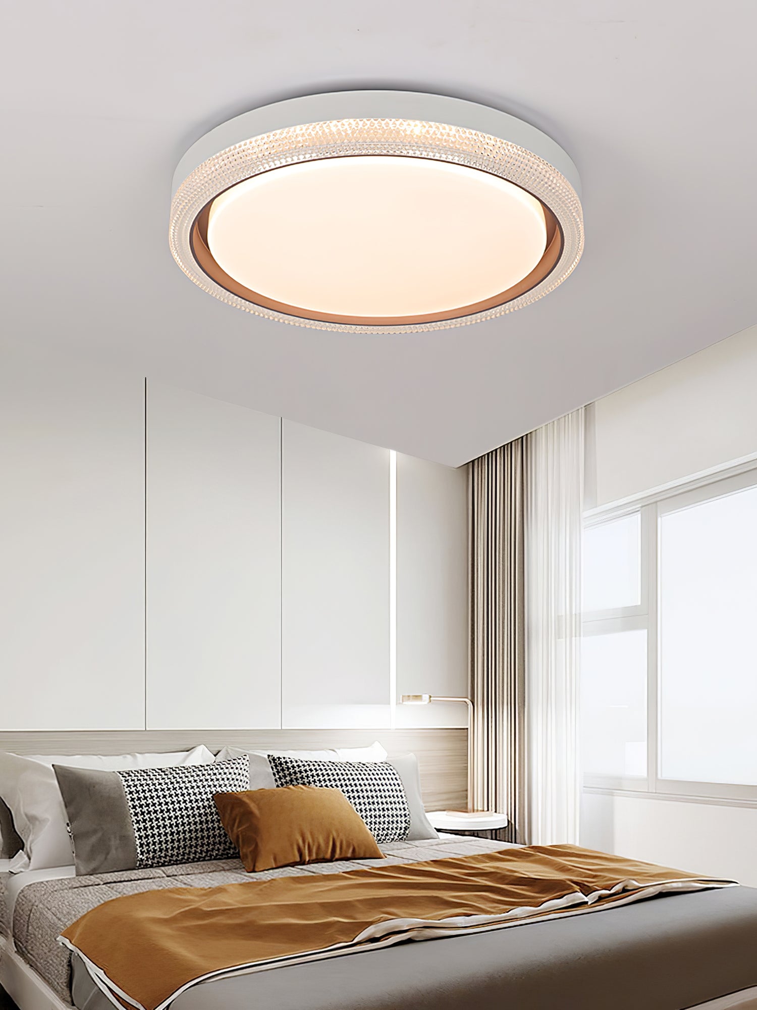 Thin Round Ceiling Lamp