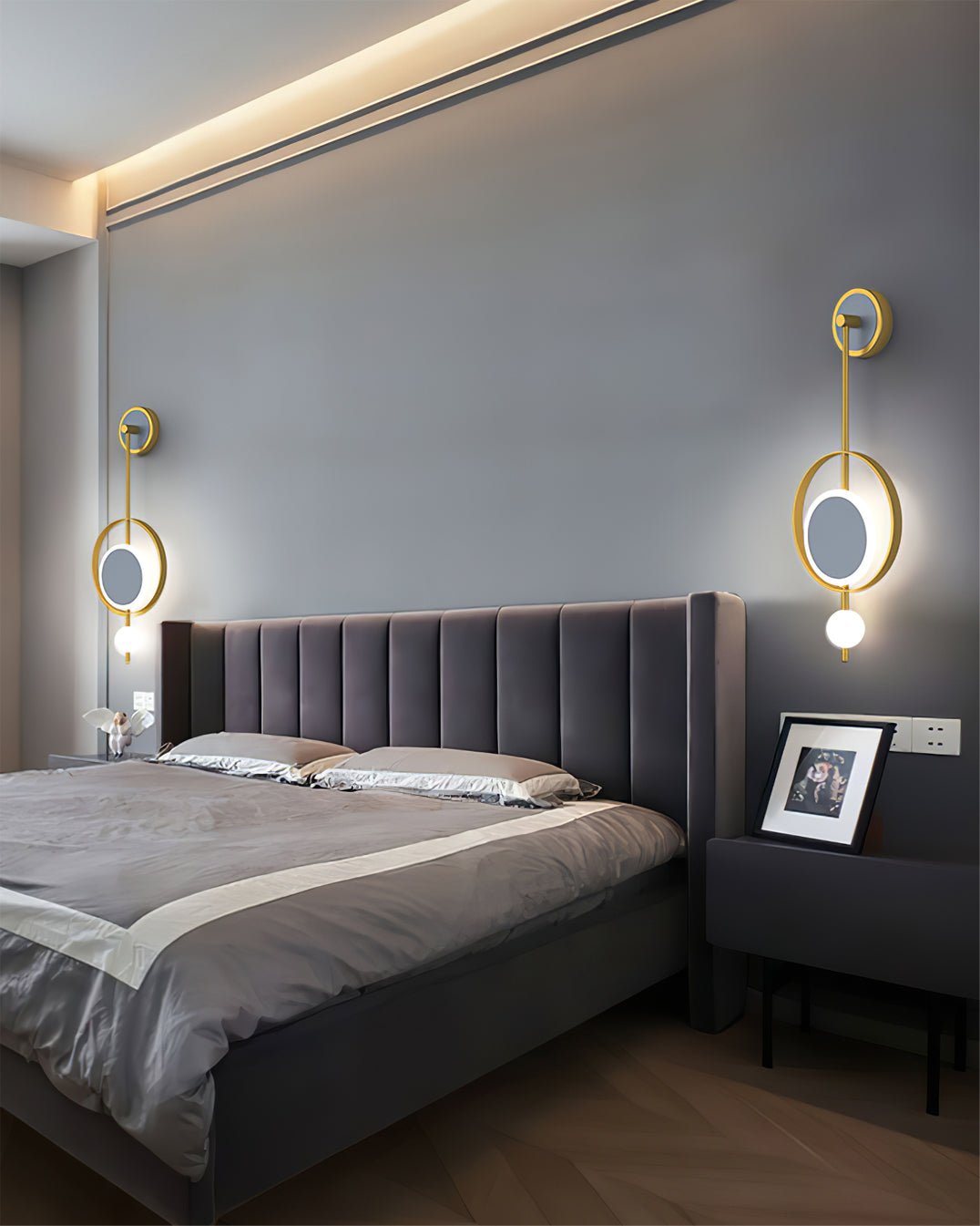 Double Rings Wall Lamp