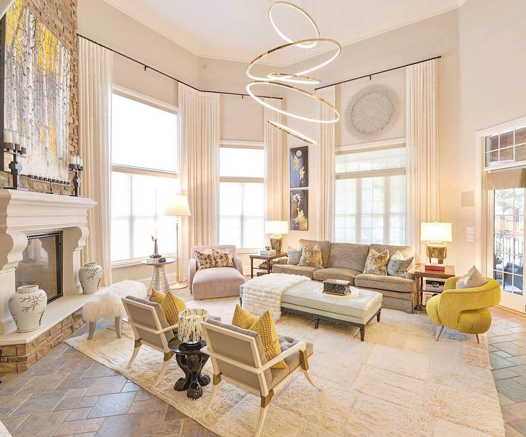 ロホヤのゴールドシャンデリア