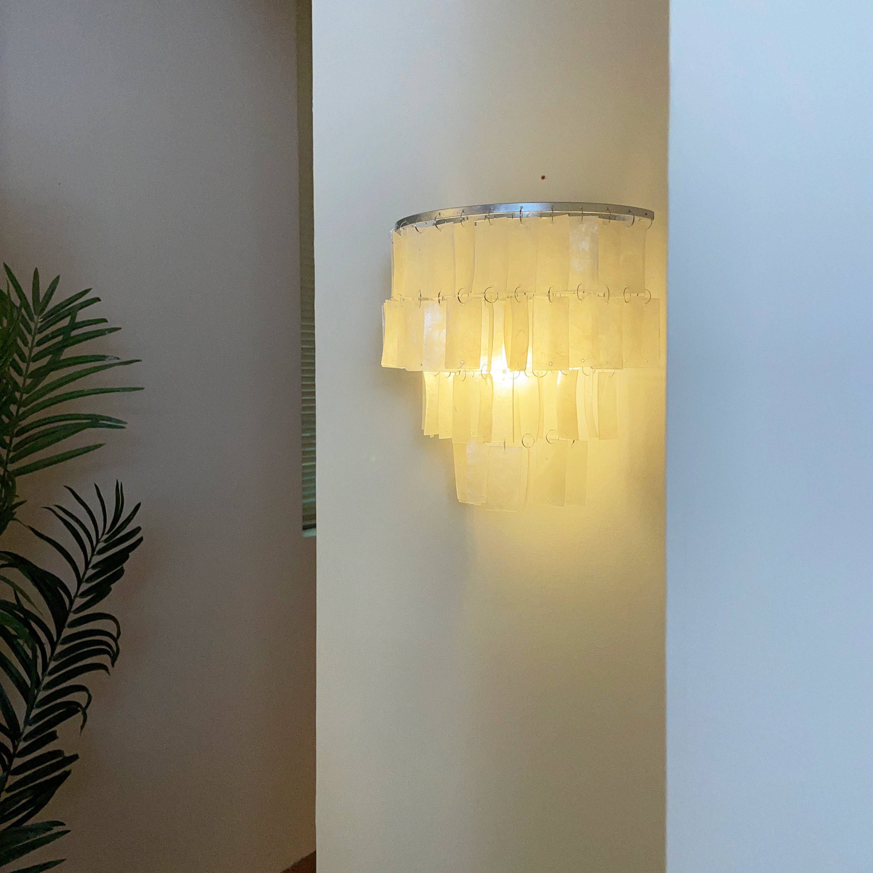 スカイシェルティアードウォールランプ