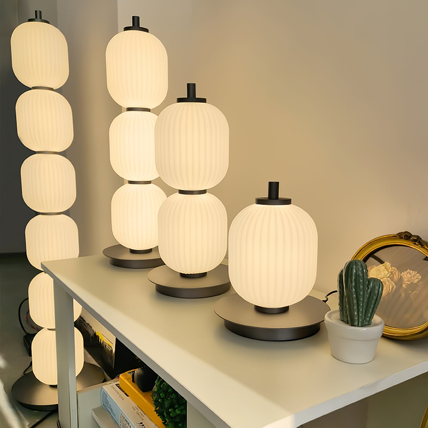 コリアー テーブルランプ