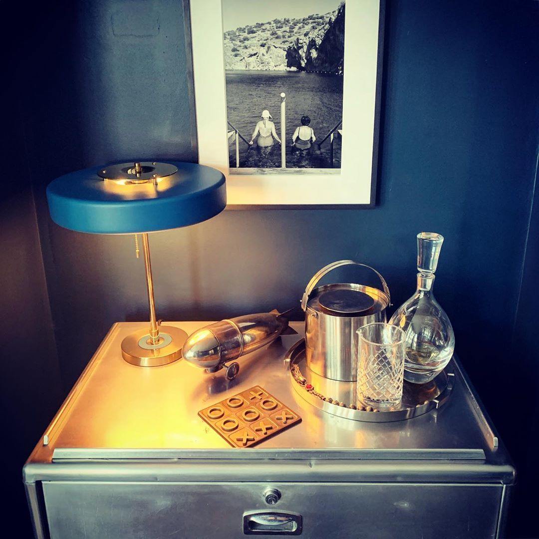 回転テーブルランプ