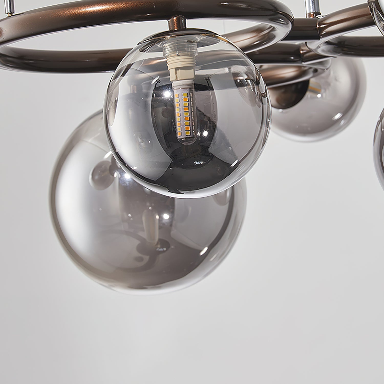 パペットリングシャンデリア