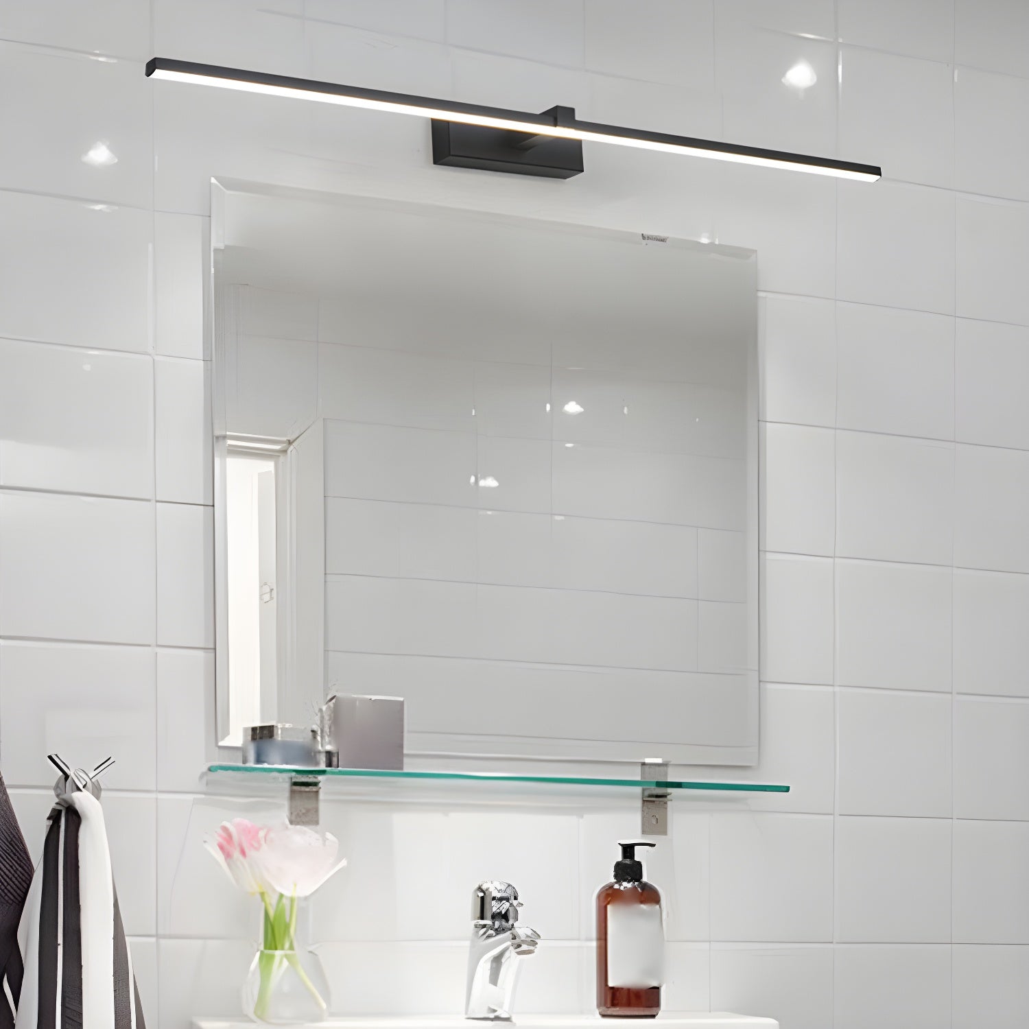 メタルリニアミラーウォールライト