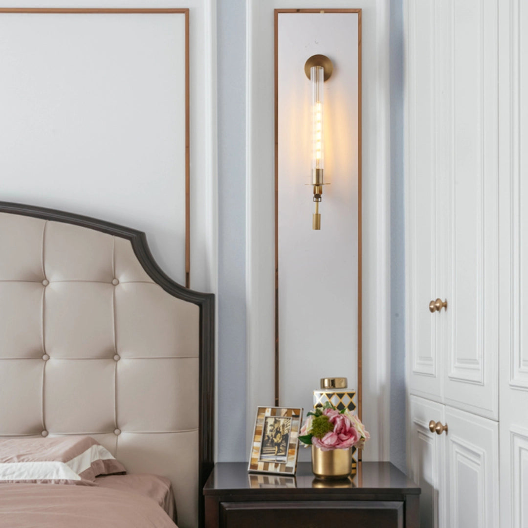 フランス古典主義のプラグインウォールランプ