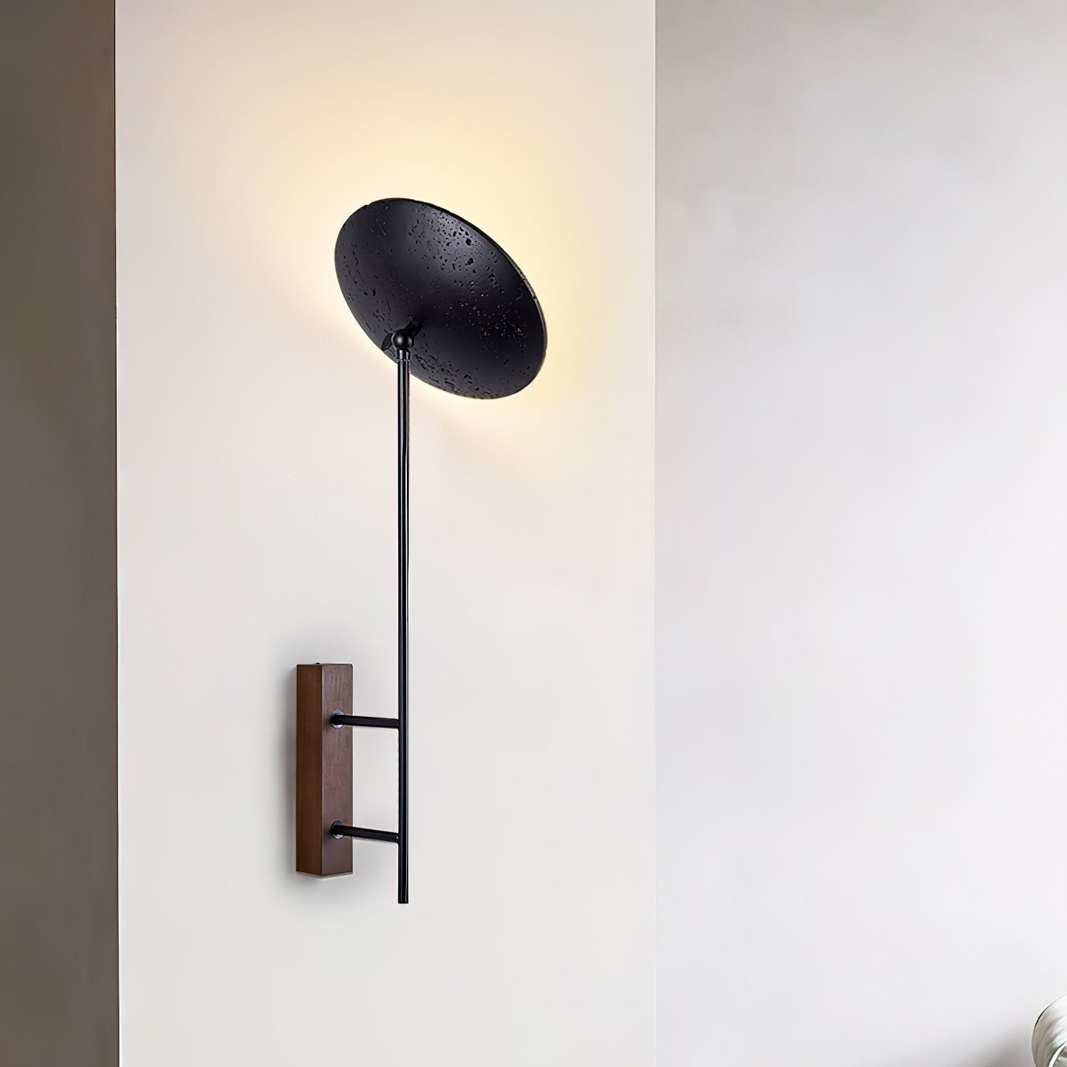 Kona Wall Light