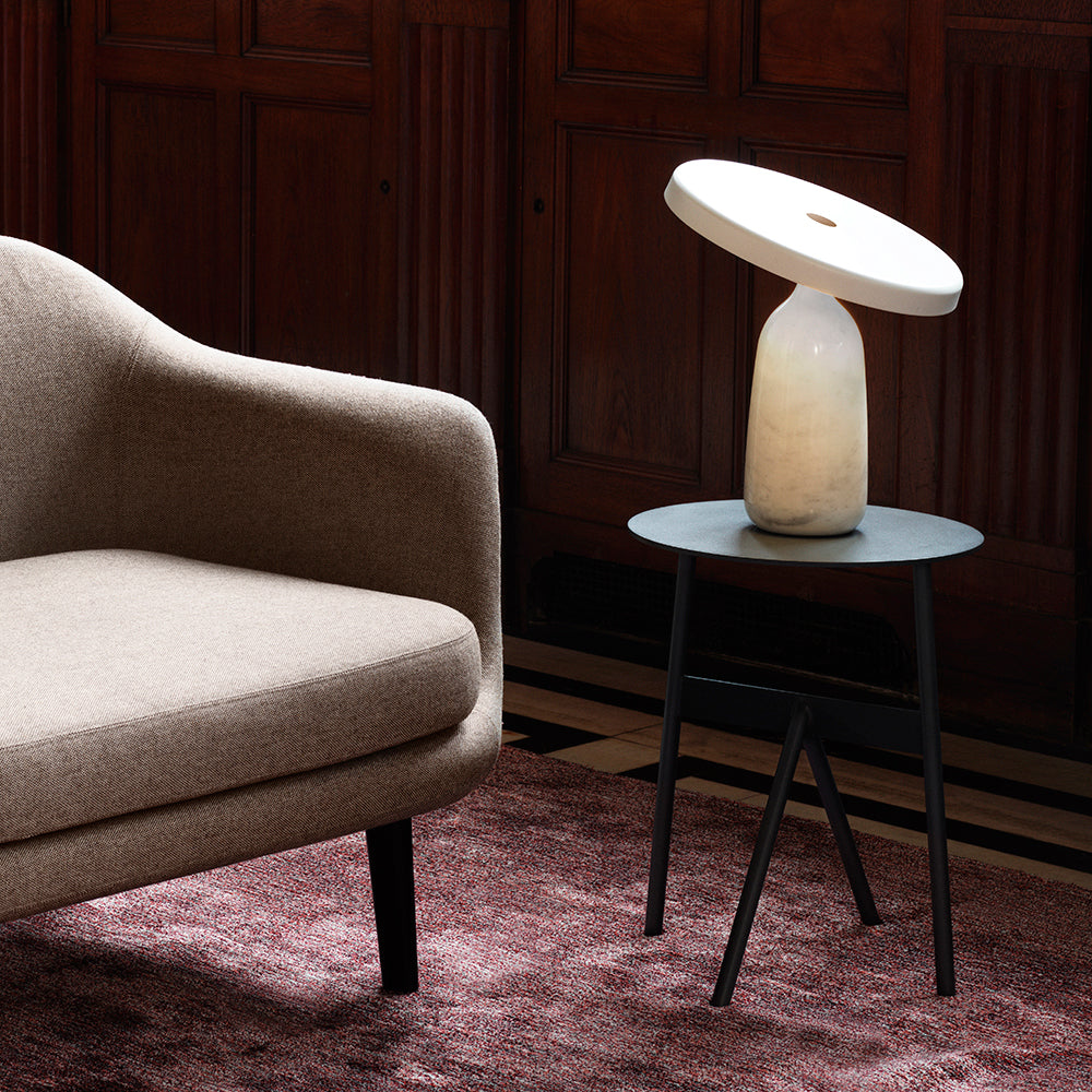 エディ テーブルランプ