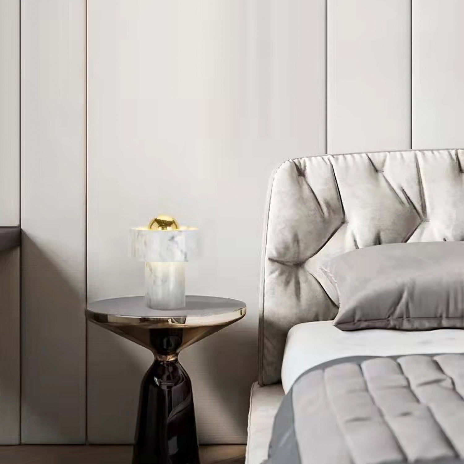 石のテーブルランプ