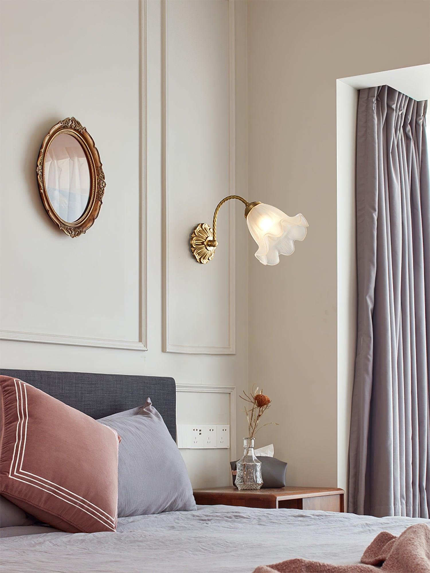 真鍮花柄ガラス燭台