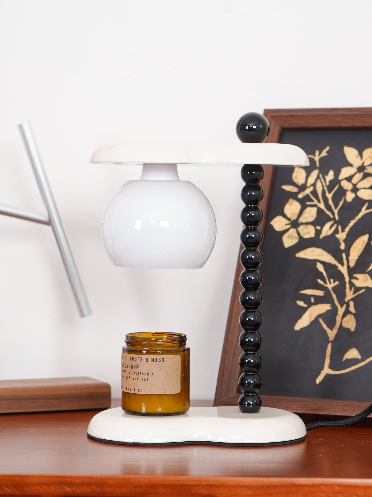 エヴェラルダ メタルテーブルランプ