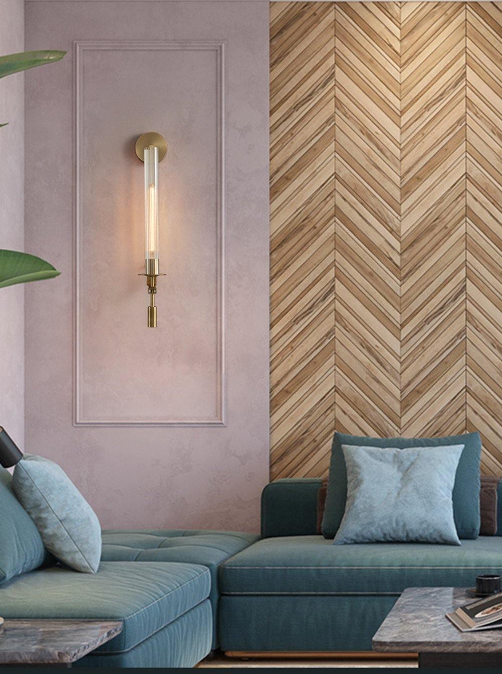 フランス古典主義のプラグインウォールランプ