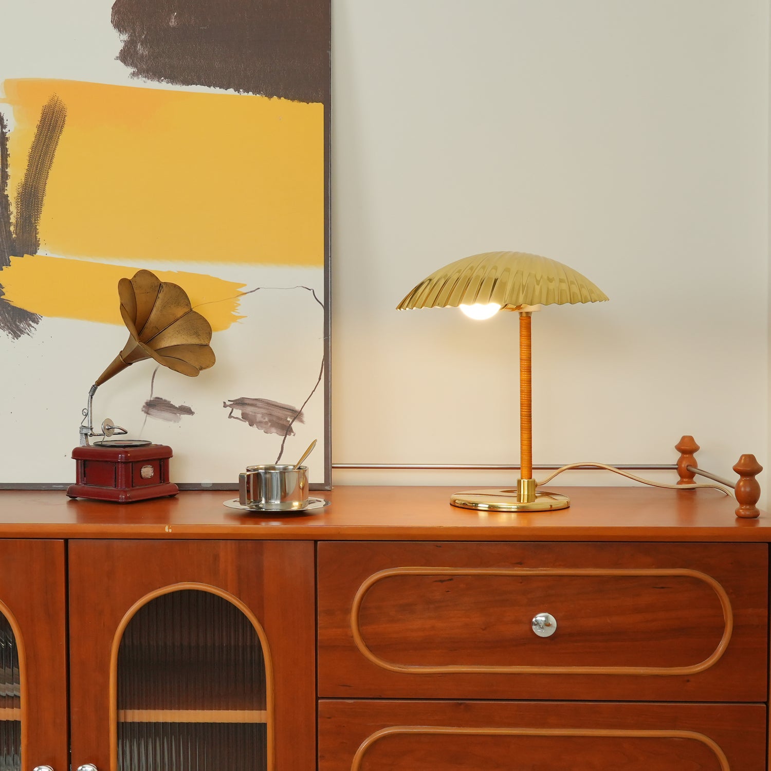 真鍮シェルテーブルランプ