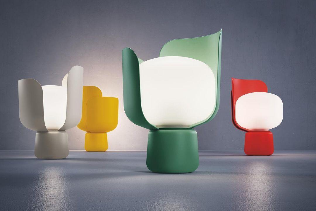 Blom Table Lamp