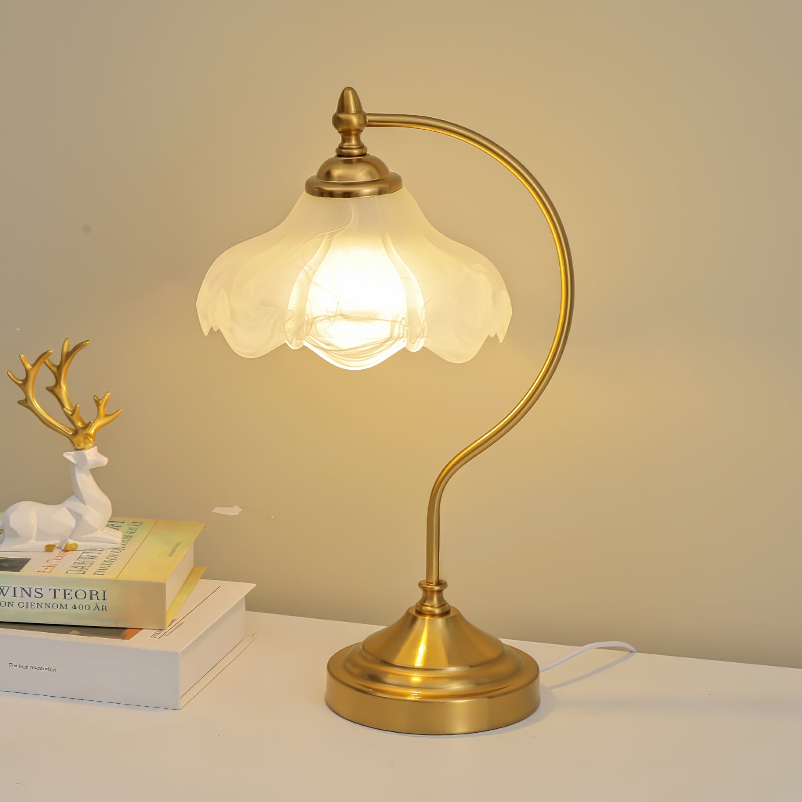 マグノリアフラワーテーブルランプ