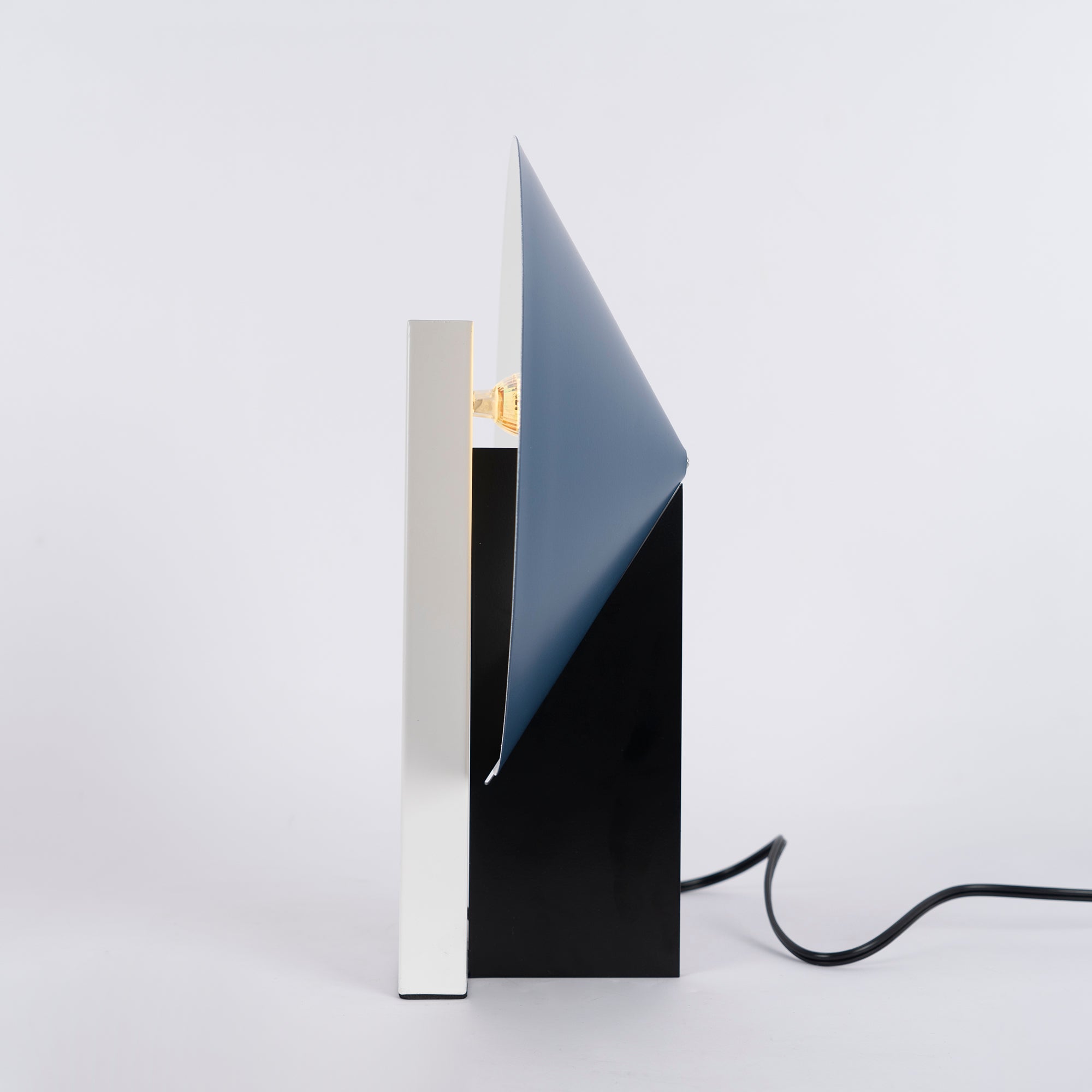 Orbe Table Lamp