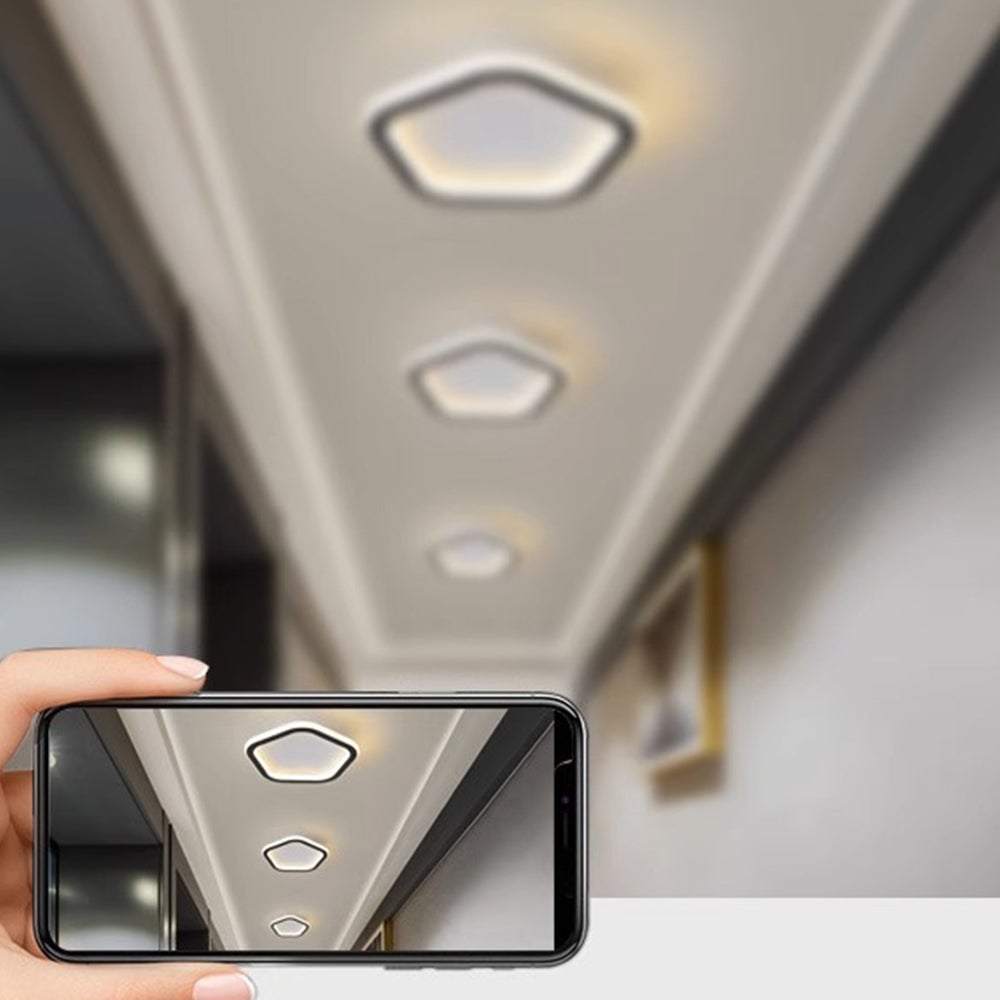 寝室に最適なモダンな鉄製LEDシーリングライト