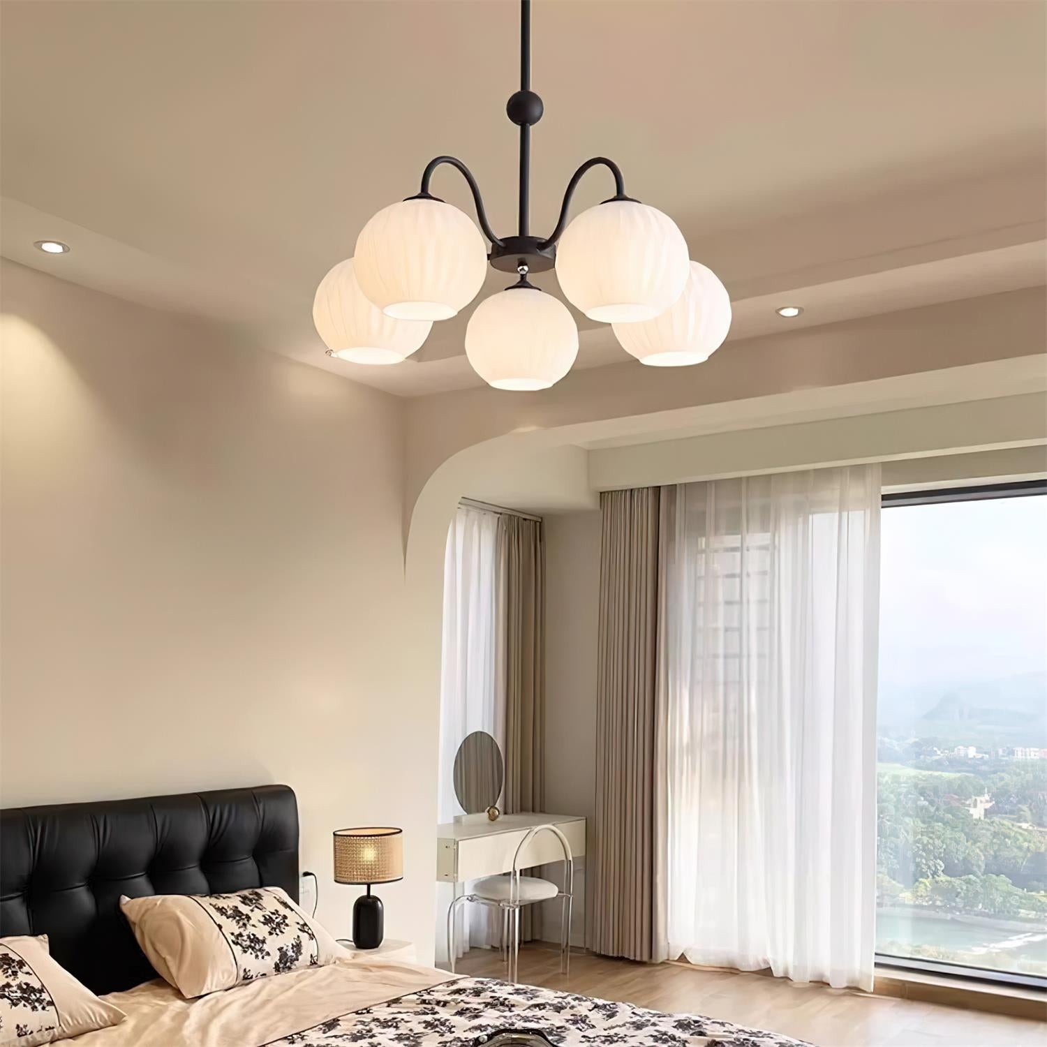 レニー・ブロッサム・シャンデリア