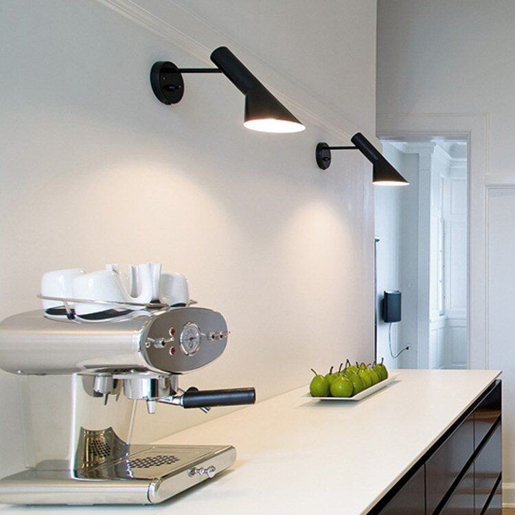 Abandoned-Arne Jacobsen ウォールライト クリエイティブ AJ ウォールランプ