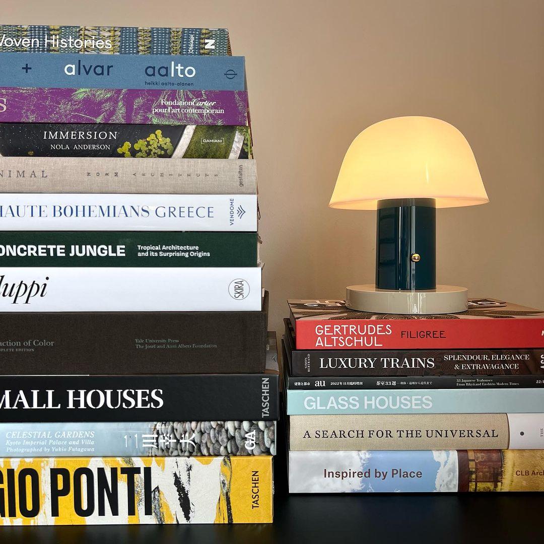 セレナ バッテリー内蔵テーブルライト