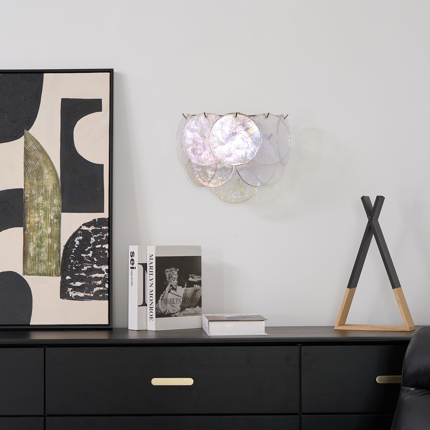 Lunaria Disc Wall Lamp