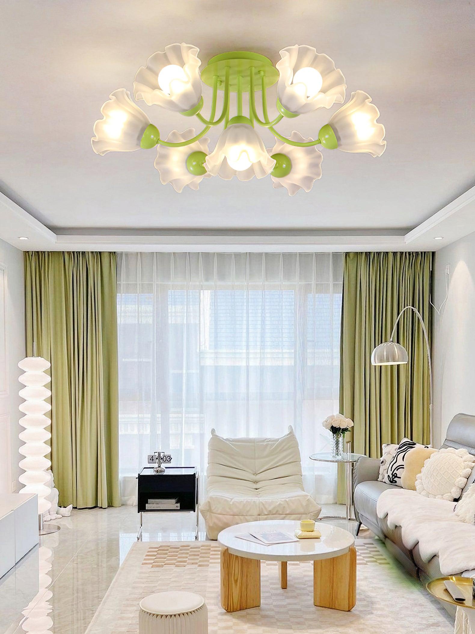 花の彫刻のシーリングランプ