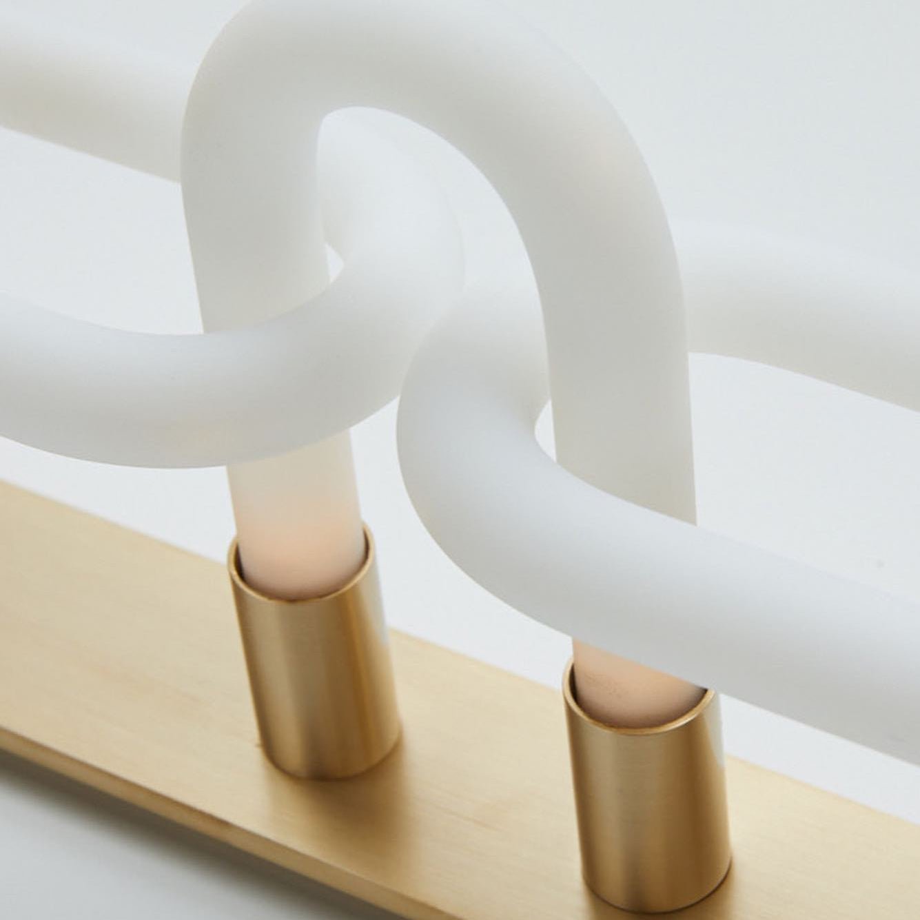 Loopi Wall Lamp