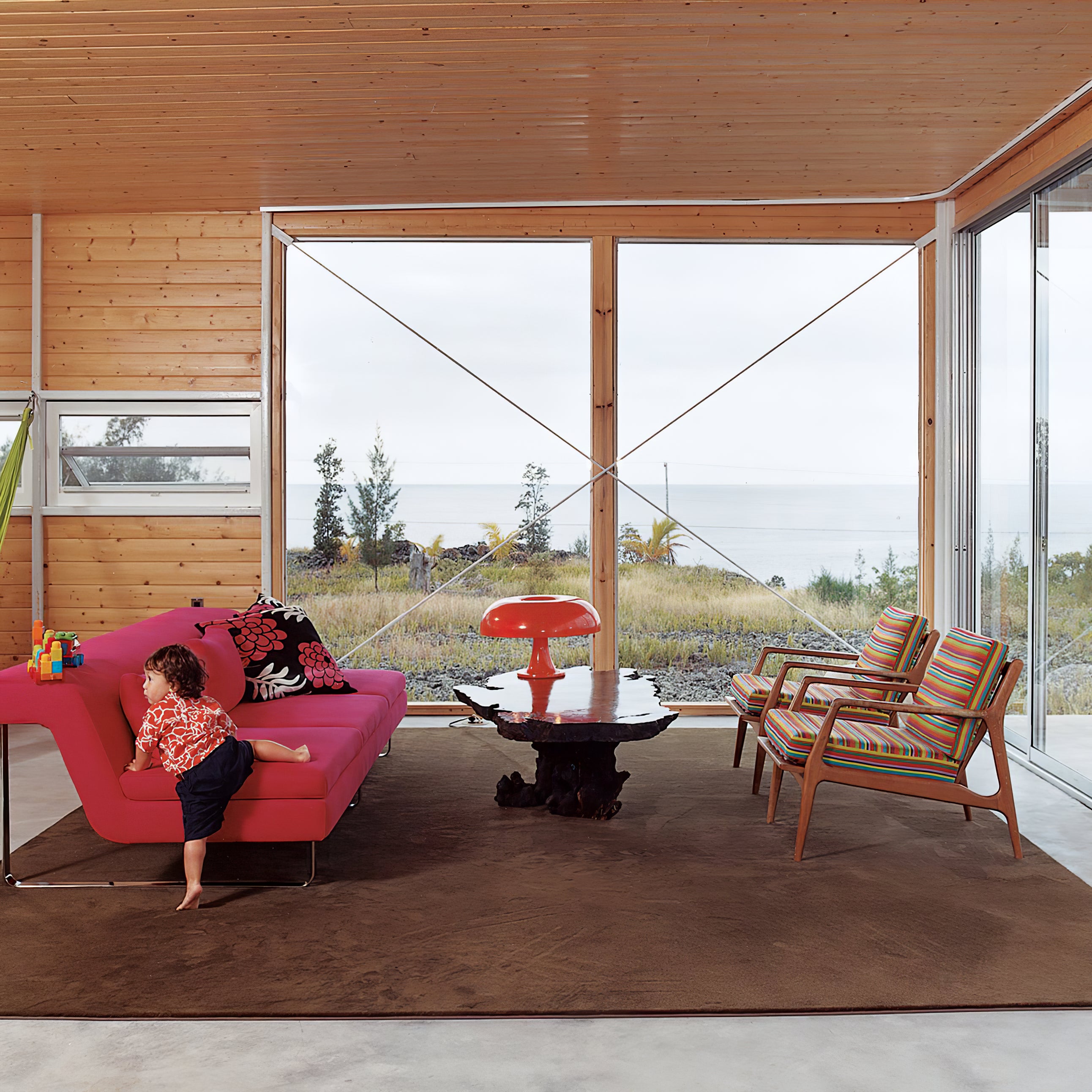 ネッソ テーブルランプ