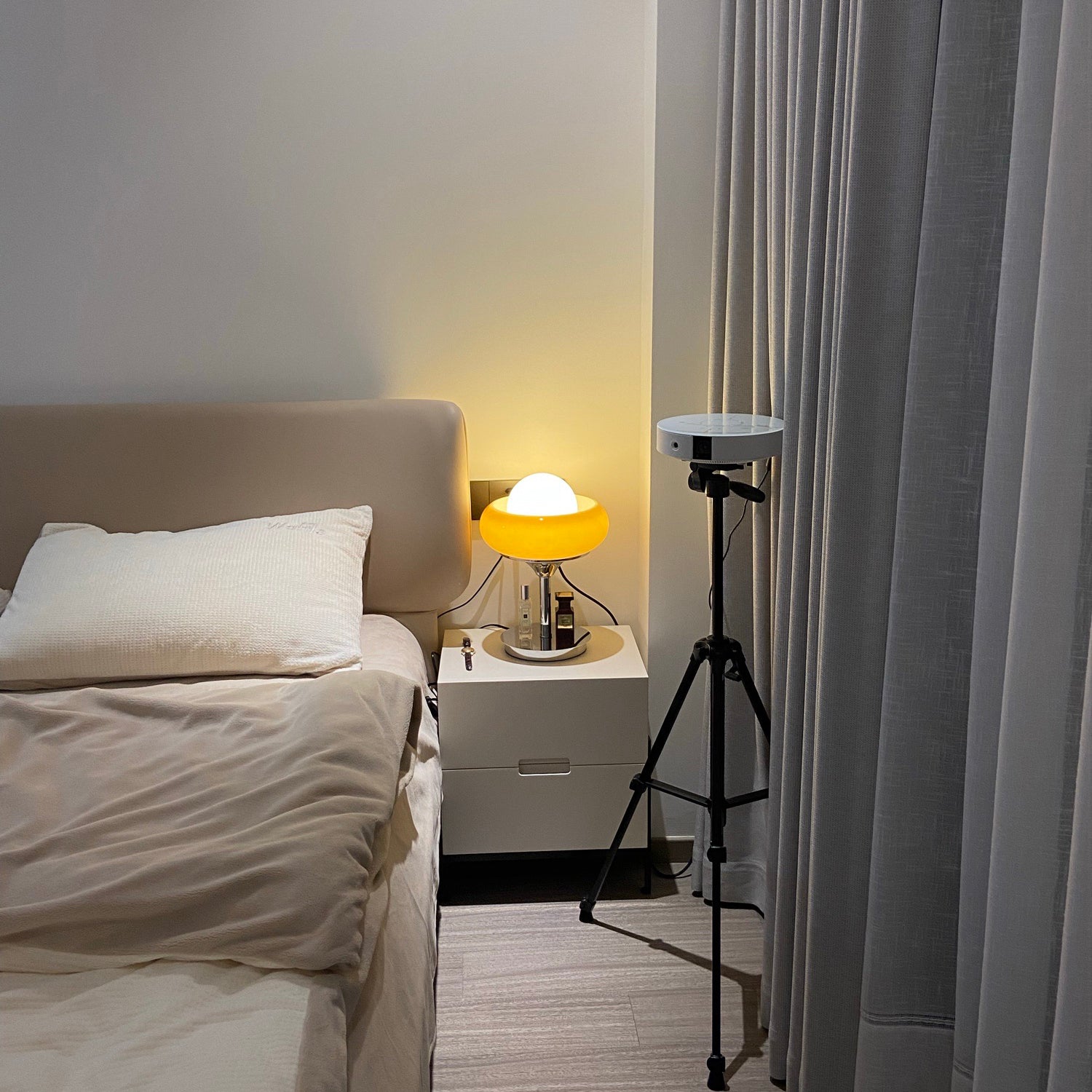 ハーヴェイ テーブルランプ