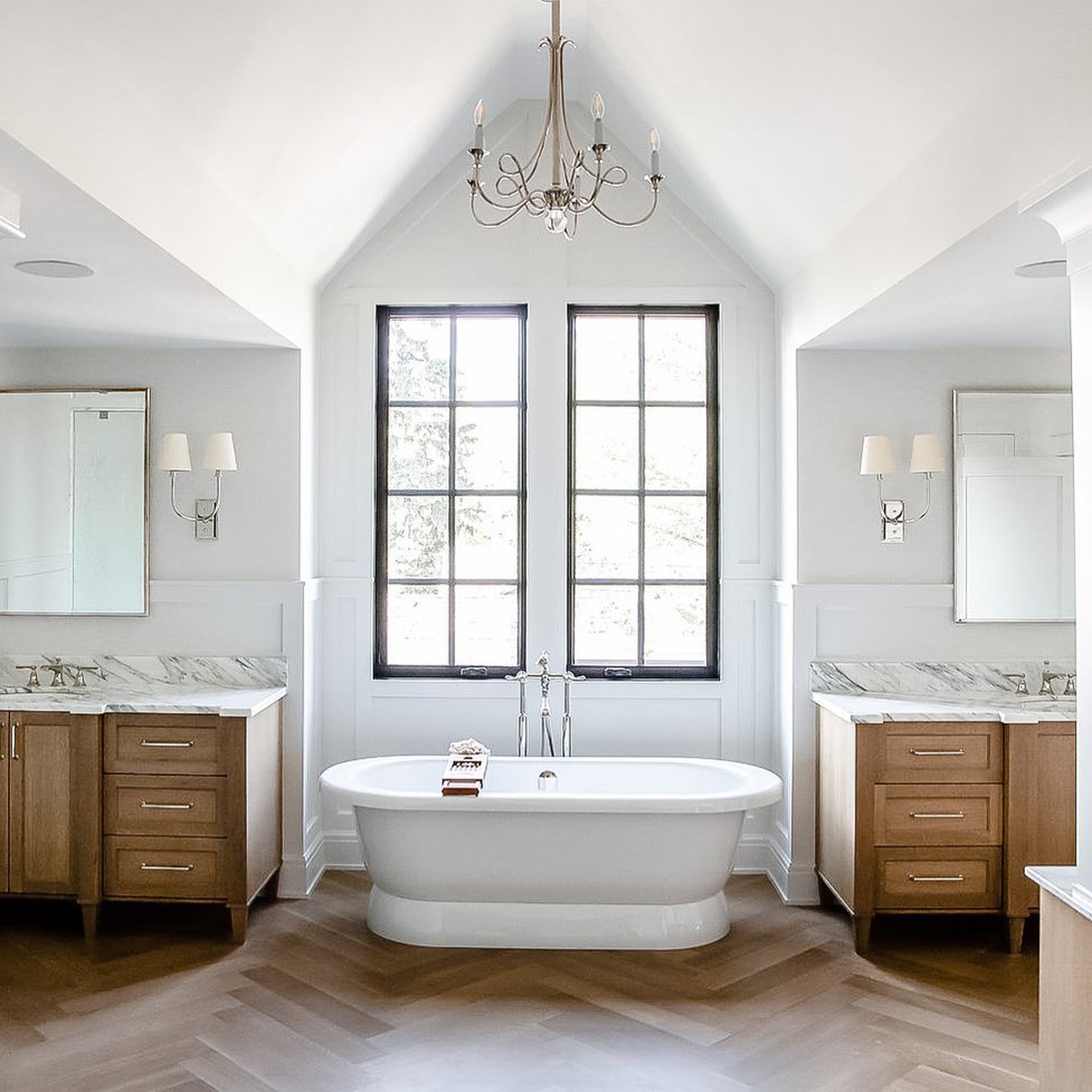 タヴェルニエ ウォールランプ