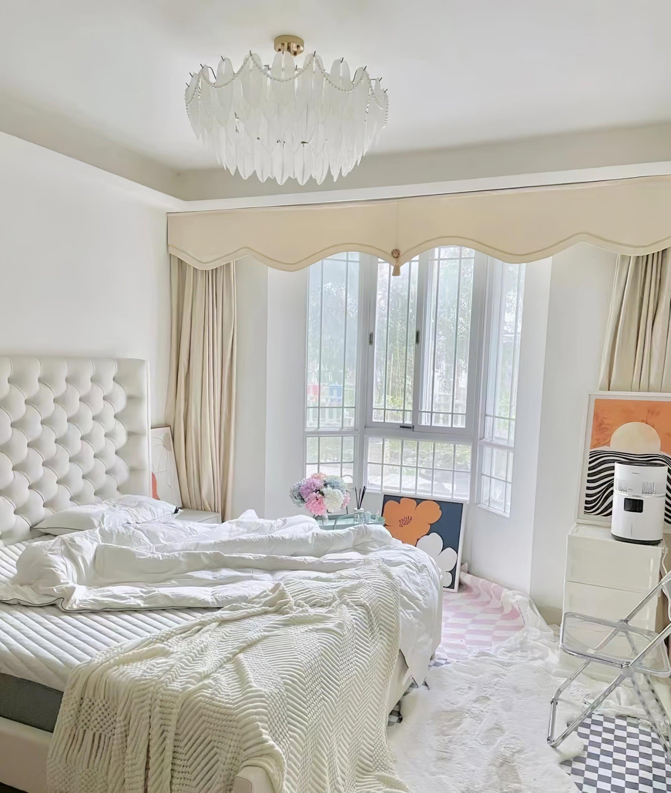 クリスタルフェザーシャンデリア