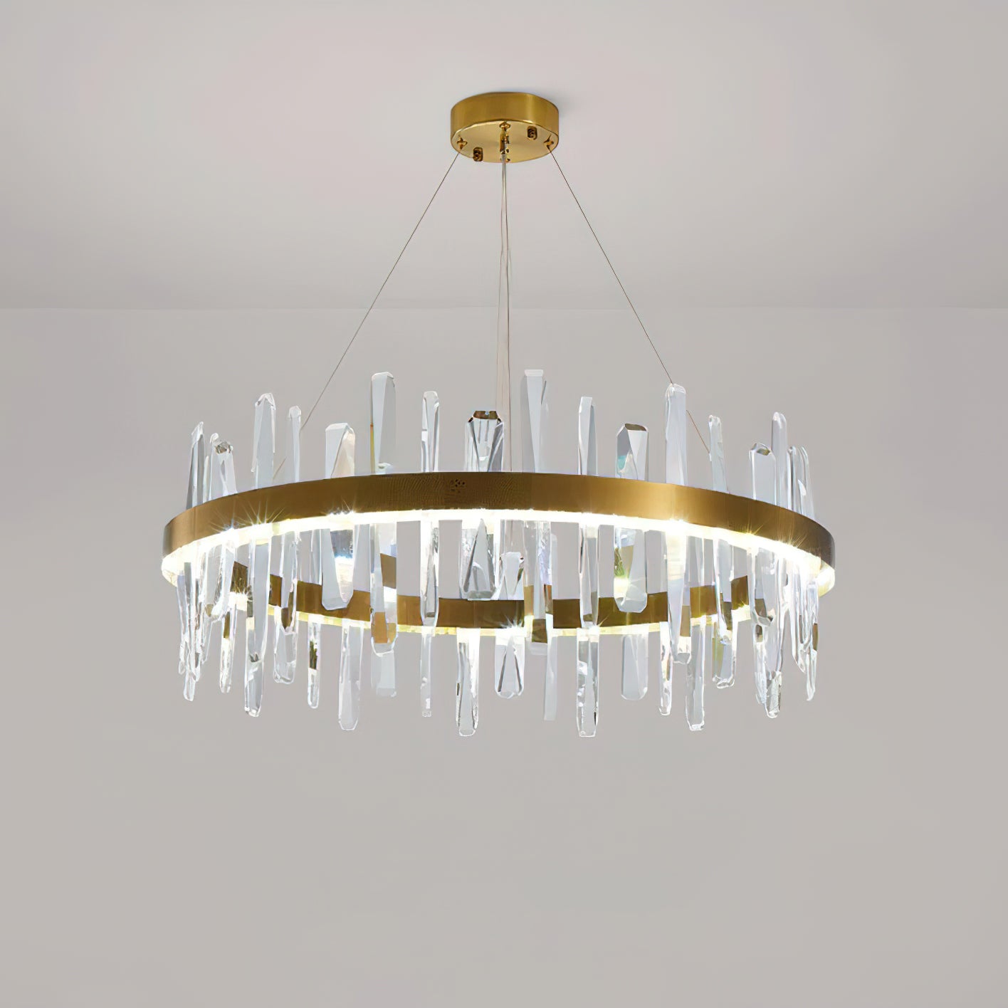 ロイヤルクリスタルシャンデリア