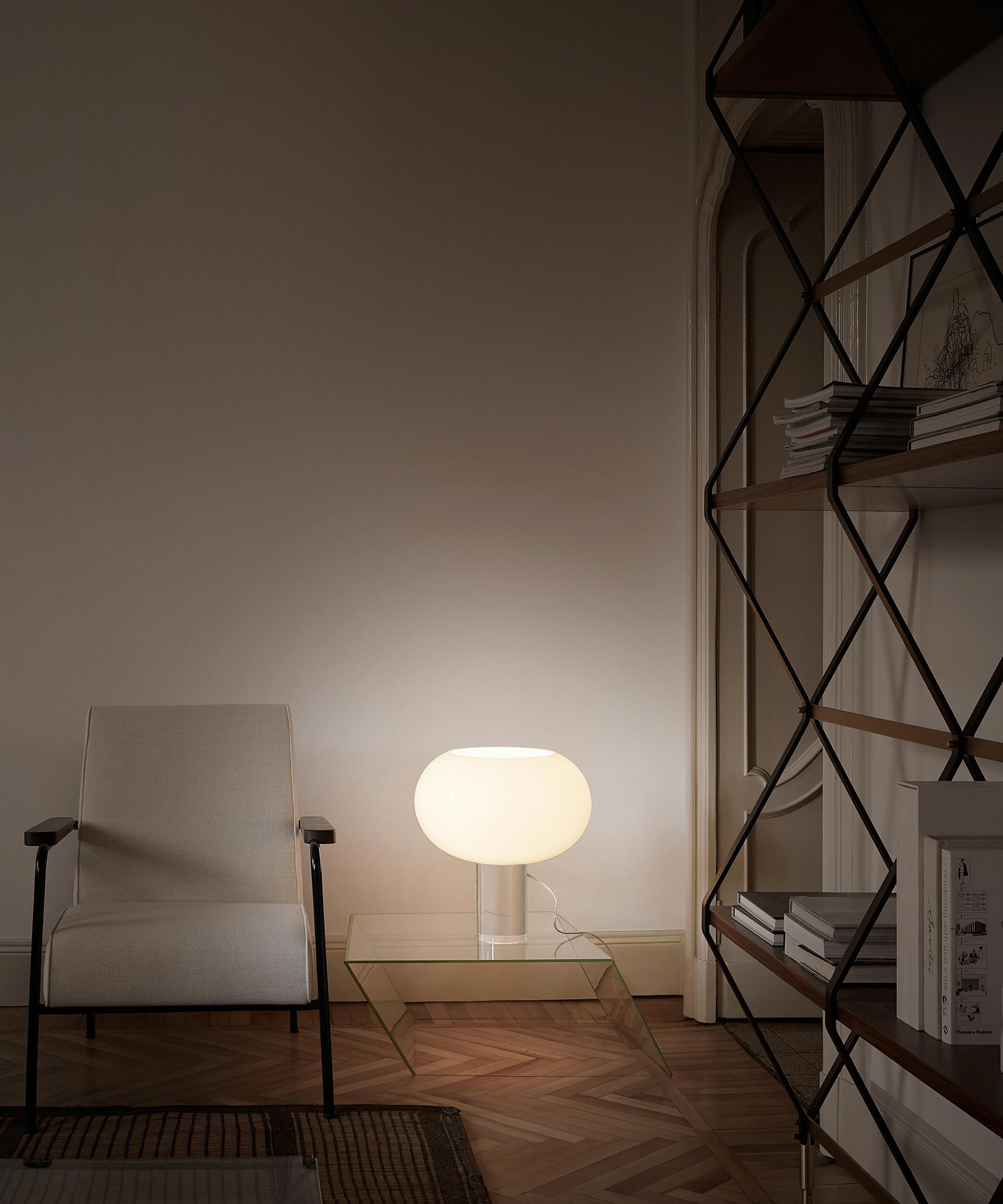 バッズ テーブルランプ