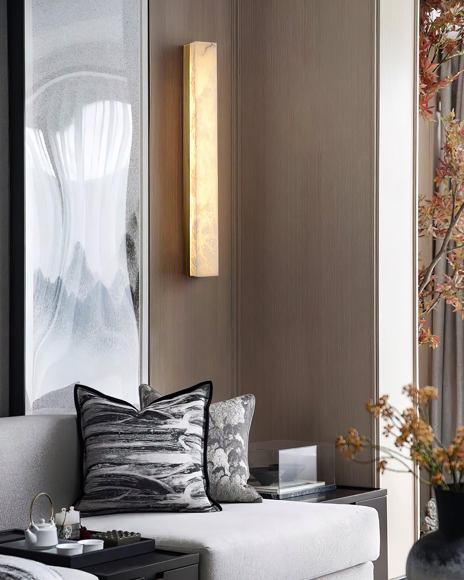 デラニー アラバスター ウォールランプ