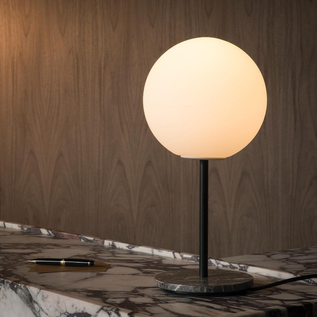TR Bulb Table Lamp