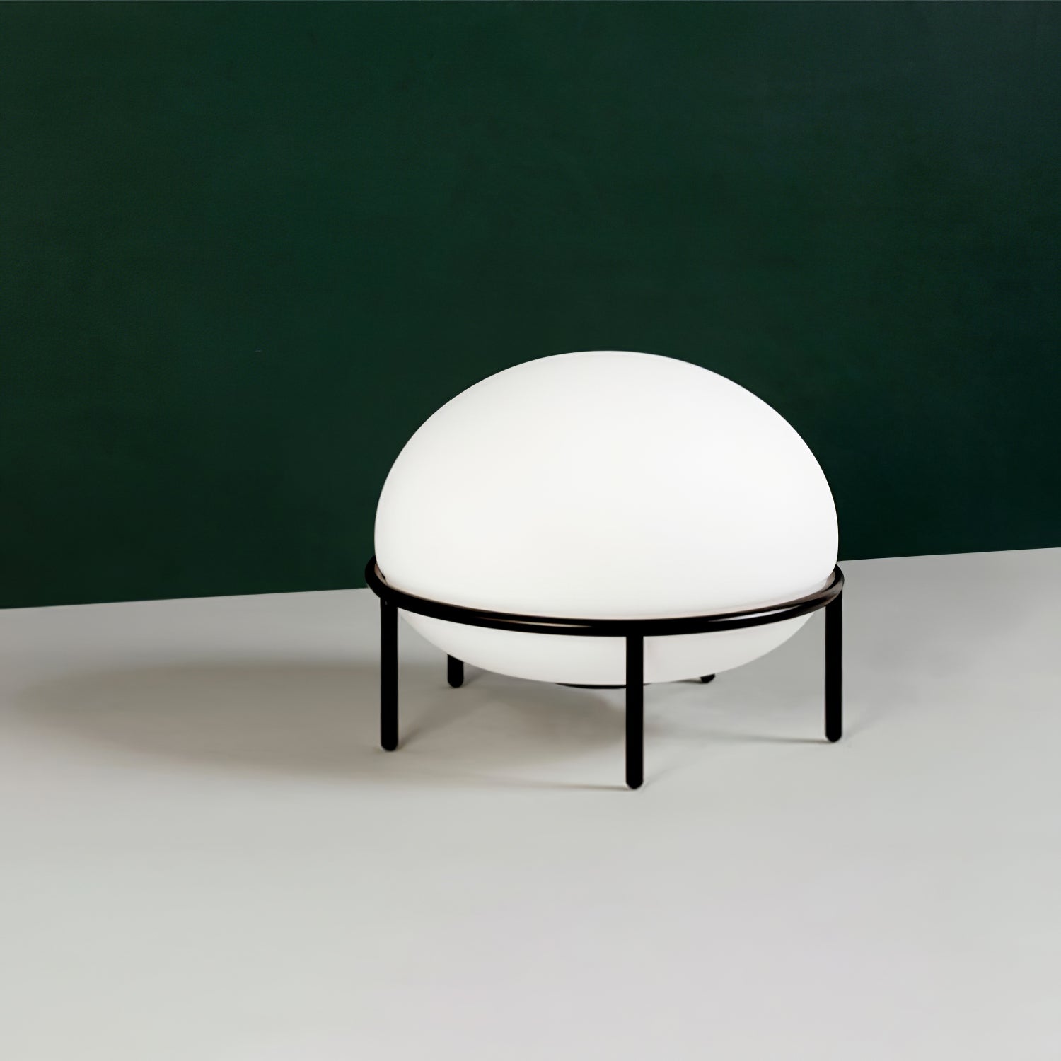 ポンプテーブルランプ