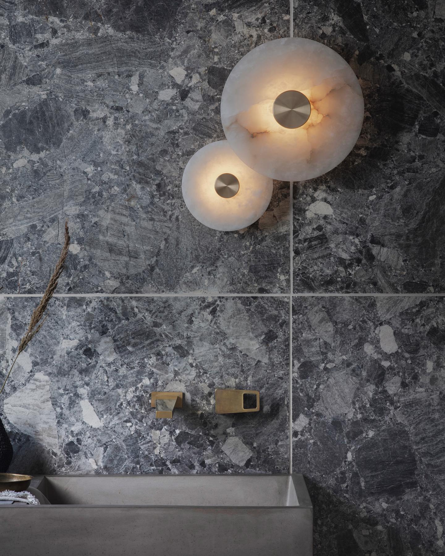 ディスク型アラバスターウォールライト