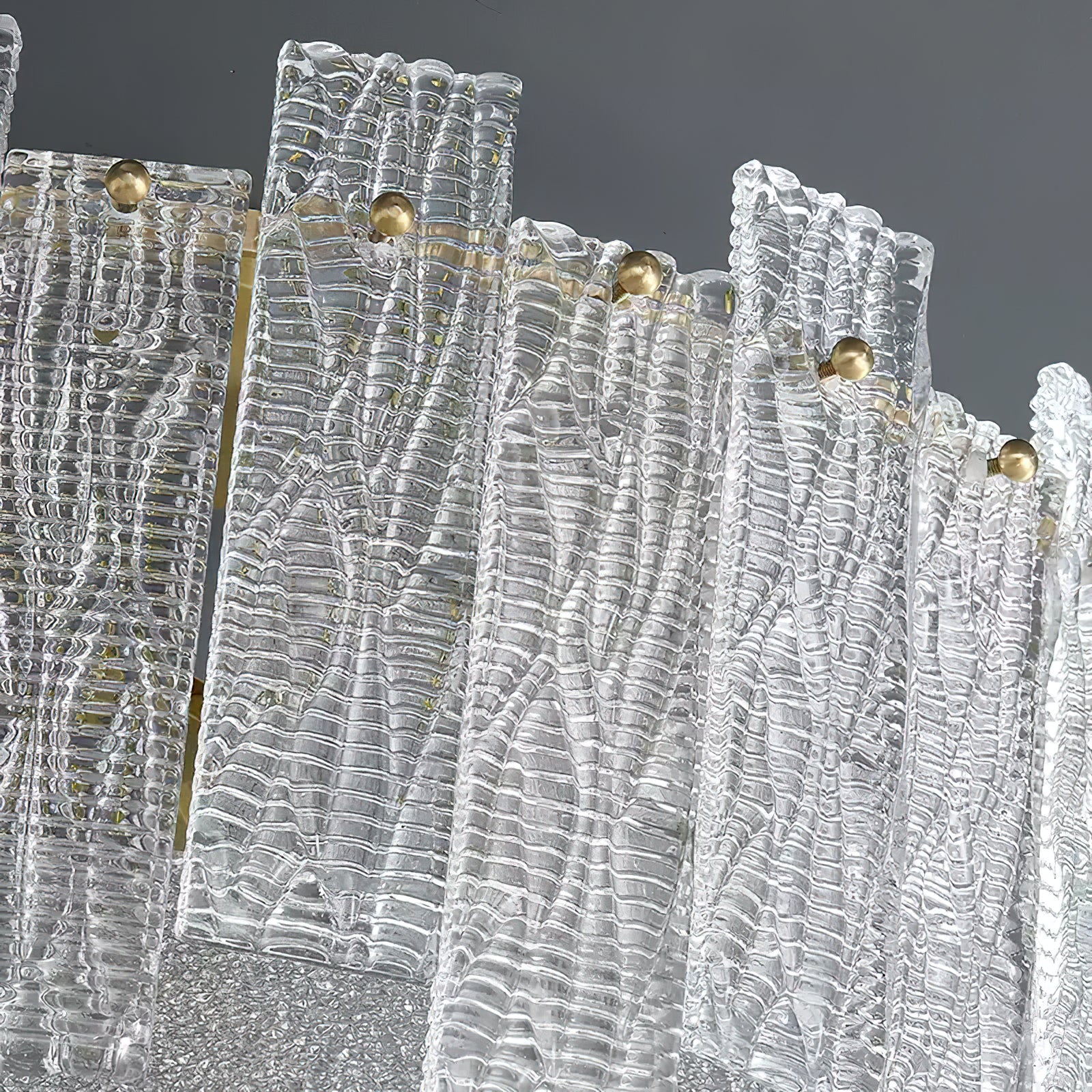 散乱ガラスの天井ランプ