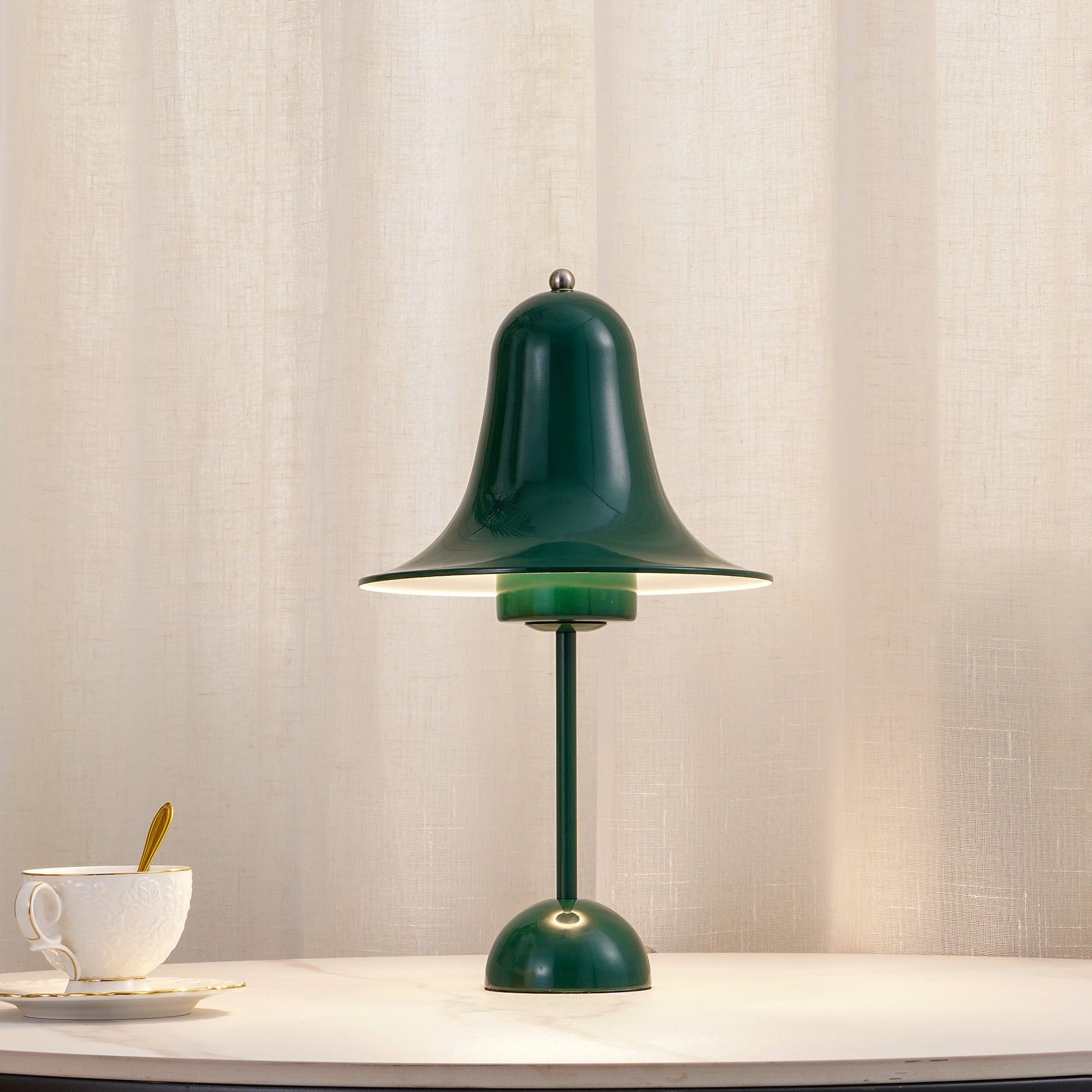 Pantop Table Lamp