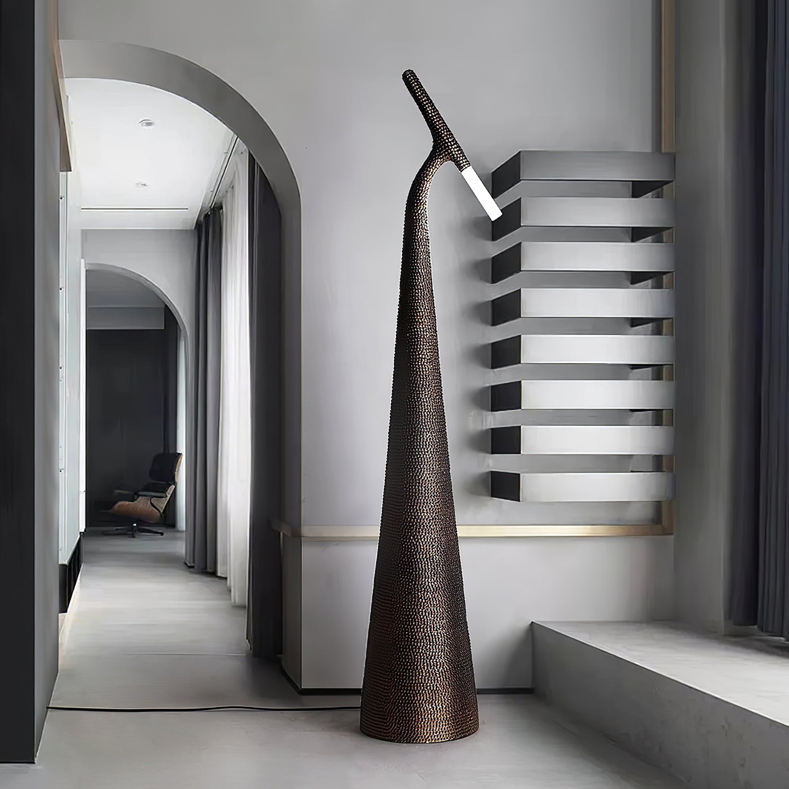 アペックステクスチャーフロアランプ