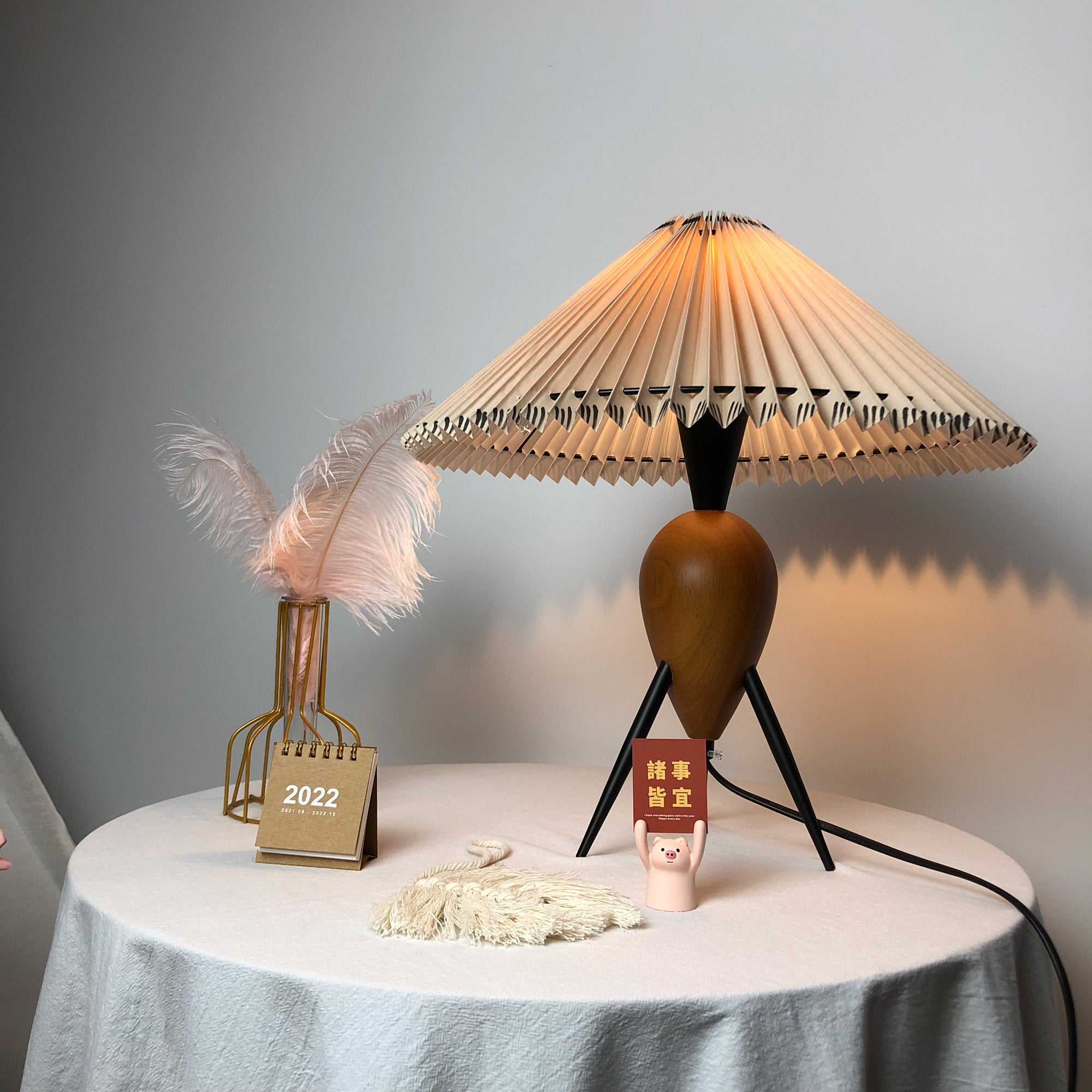 ミアン テーブルランプ